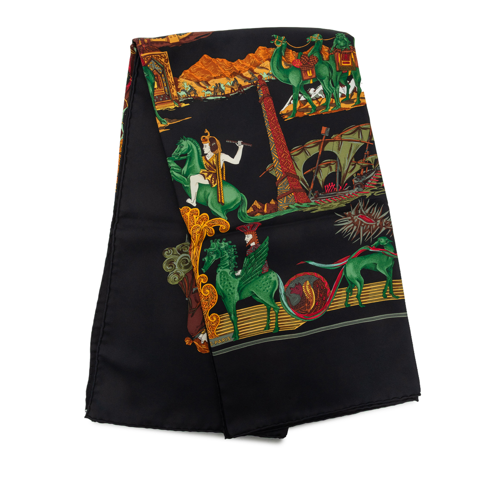 Pre-Loved Hermes Au Fil De La Soie Silk Scarf 90